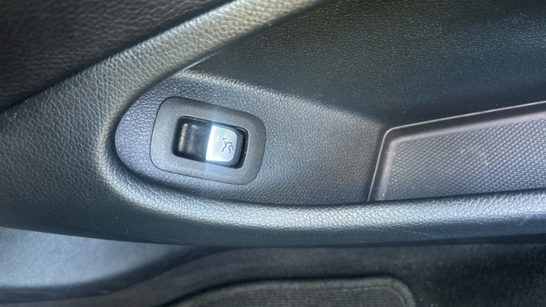 Mercedes-Benz C-Class C250d AMG Line Premium Plus 2dr Auto Diesel Cabriolet